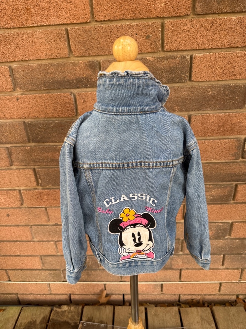 Disney Light Blue Denim Minnie Embroidered Jacket with Ruffle NeckSize 24Months - Picture 5 of 5